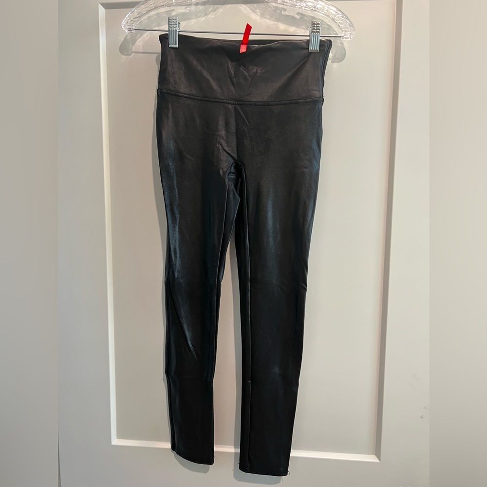 Spanx faux leather leggings. Size small
